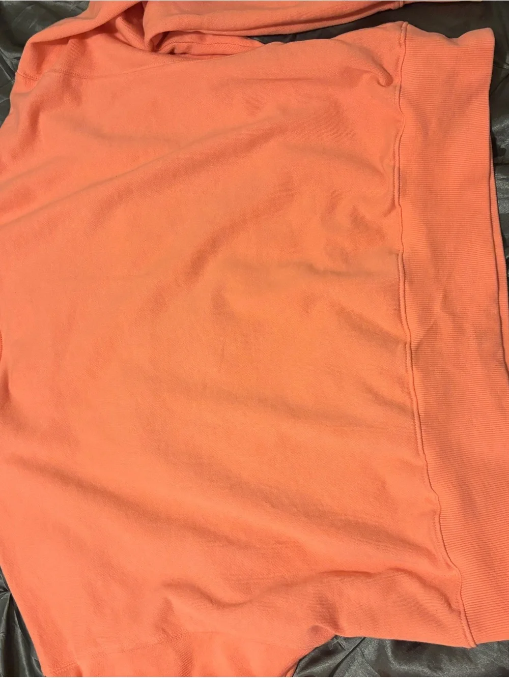 Old Navy cropped crewneck